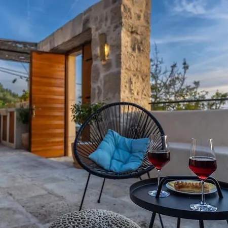 Vila Dubrovnik Sunset-vacation House With Swimming Pool