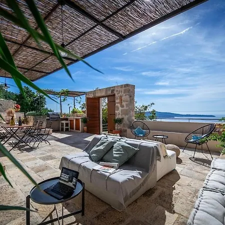 Dubrovnik Sunset-vacation House With Swimming Pool