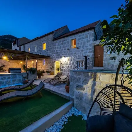 Dubrovnik Sunset-vacation House With Swimming Pool