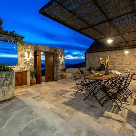 Villa Dubrovnik Sunset-vacation House With Swimming Pool