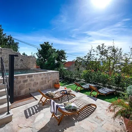 Dubrovnik Sunset-vacation House With Swimming Pool Villa Brsecine