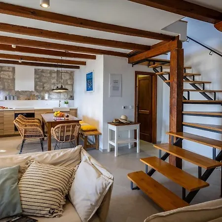 Dubrovnik Sunset-vacation House With Swimming Pool Villa