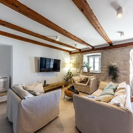 Dubrovnik Sunset-vacation House With Swimming Pool Villa *