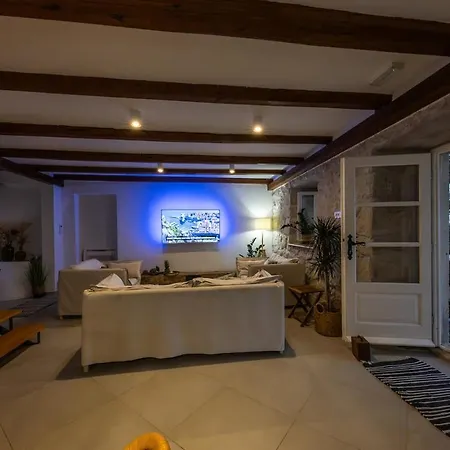 Dubrovnik Sunset-vacation House With Swimming Pool Brsečine